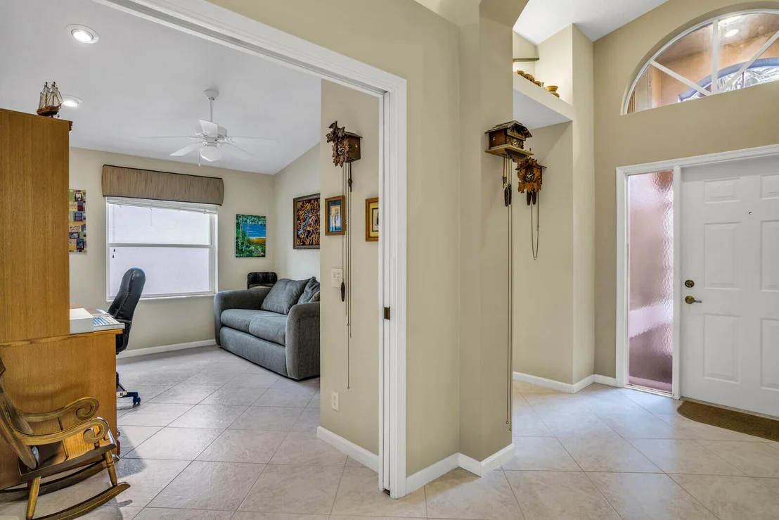 Photo of 7101 Haviland Circle