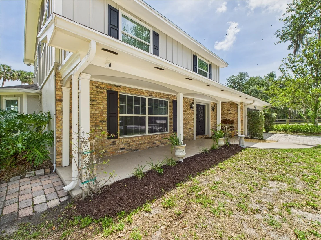 Photo of 2045 SW 18th Lane