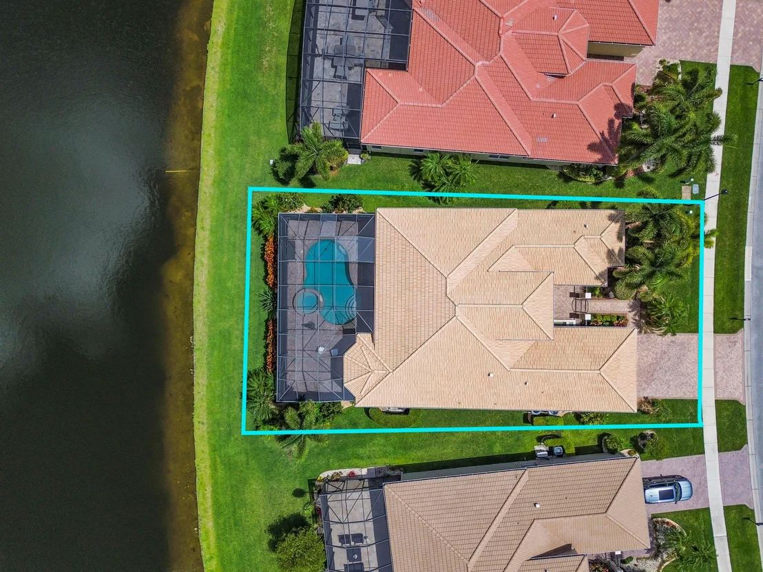 Photo of 10540 Whitewind Circle