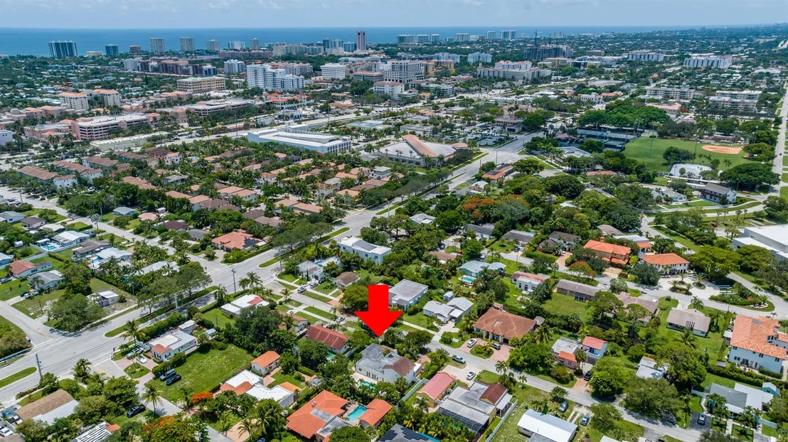 Photo of 237 NW 7th Street