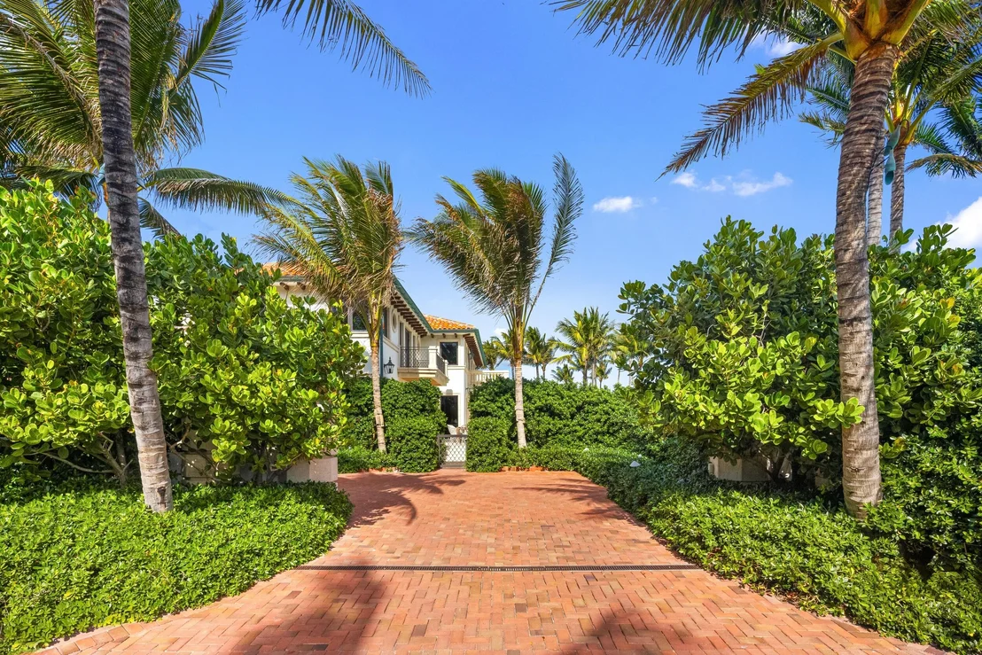 Photo of 680 S Ocean Boulevard
