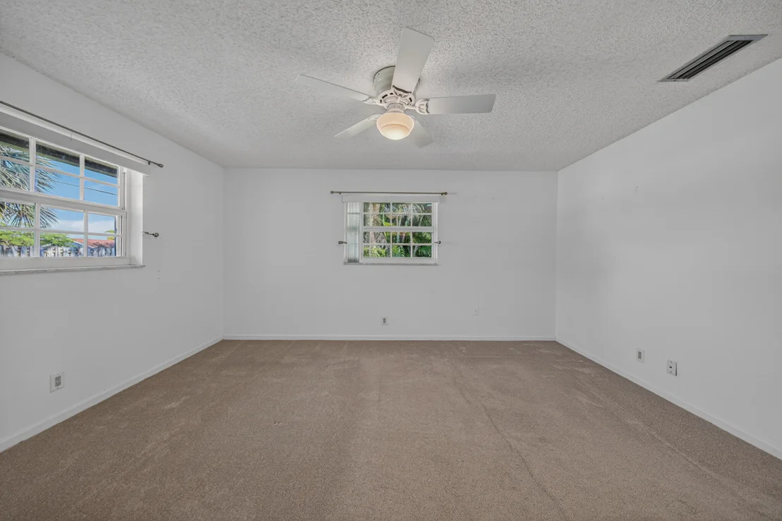 Photo of 4234 NW 3rd Way