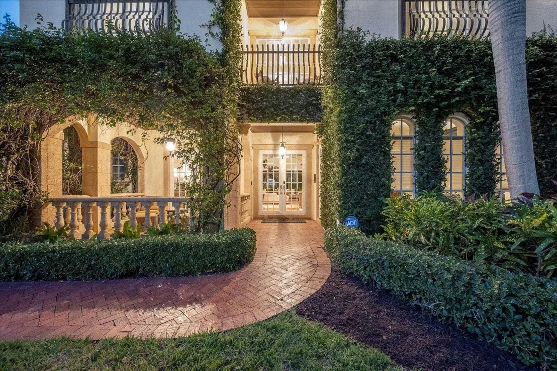 Photo of 103 Nativa Circle