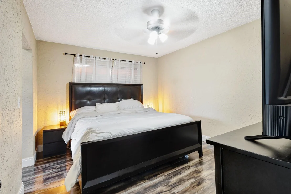 Photo of 2543 Dolphin Drive