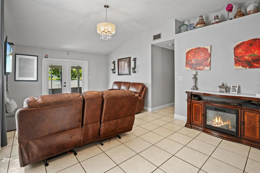 Photo of 34 Misty Meadow Drive