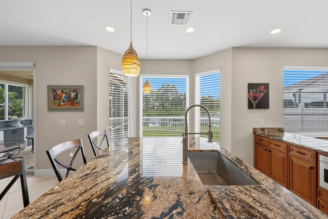 Photo of 10592 PLAINVIEW Circle