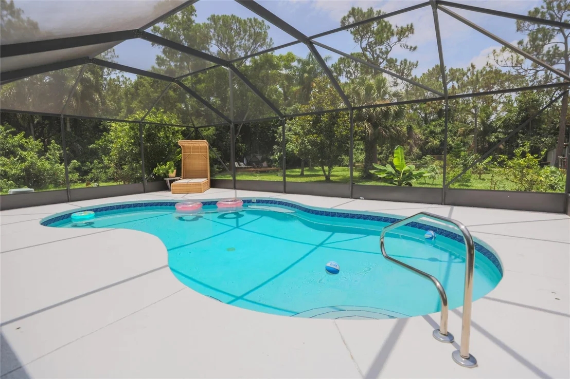 Photo of 10768 153rd Court