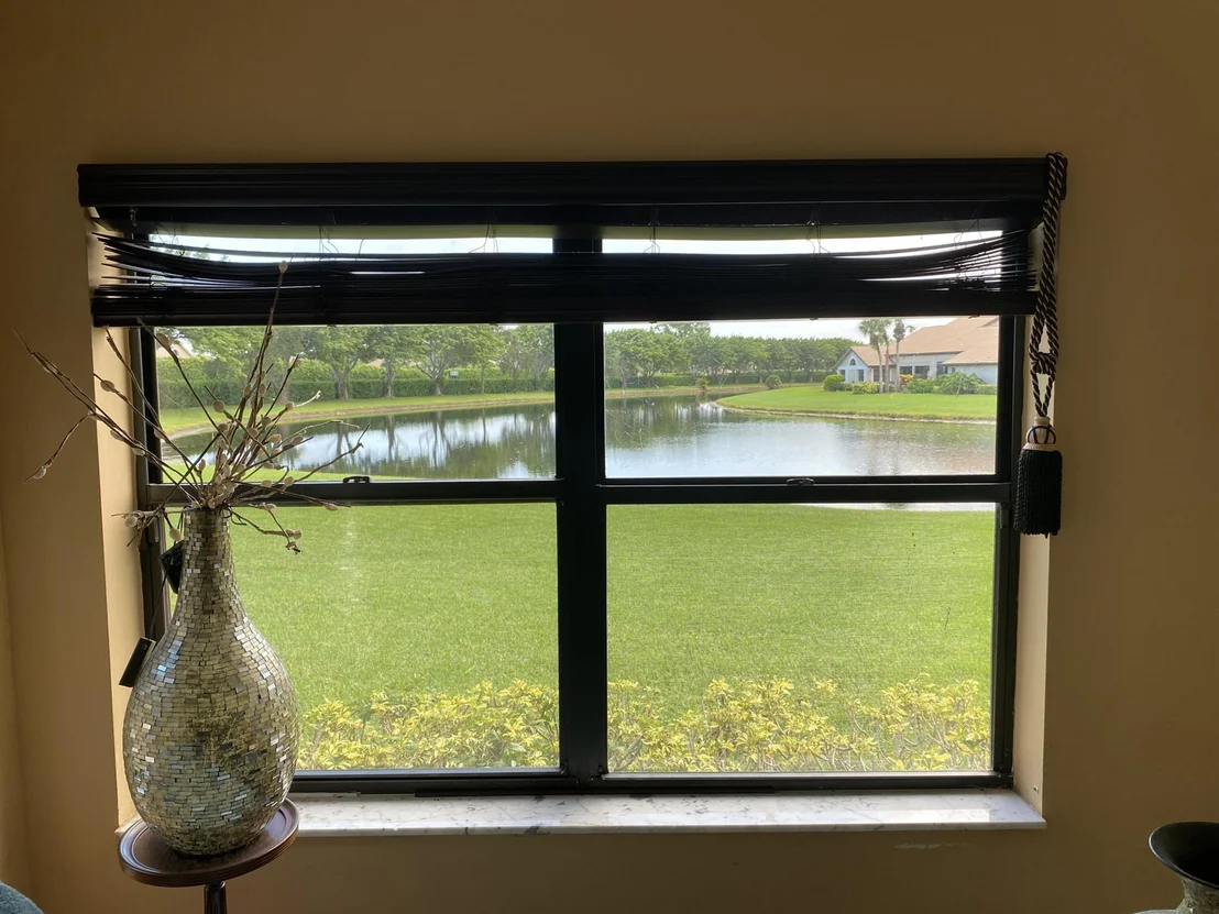 Photo of 7134 Le Chalet Boulevard