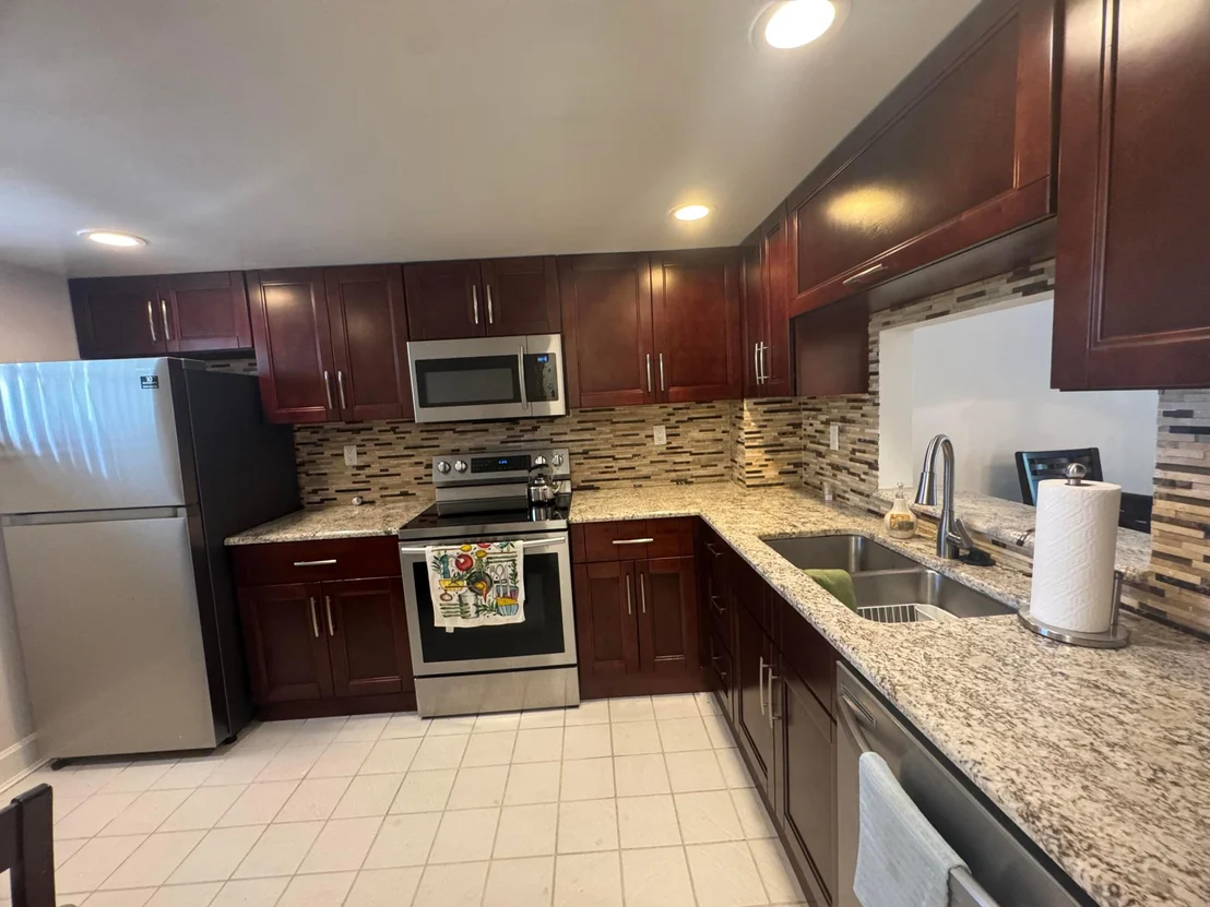 Photo of Unit 303 at 1075 Riverside Drive