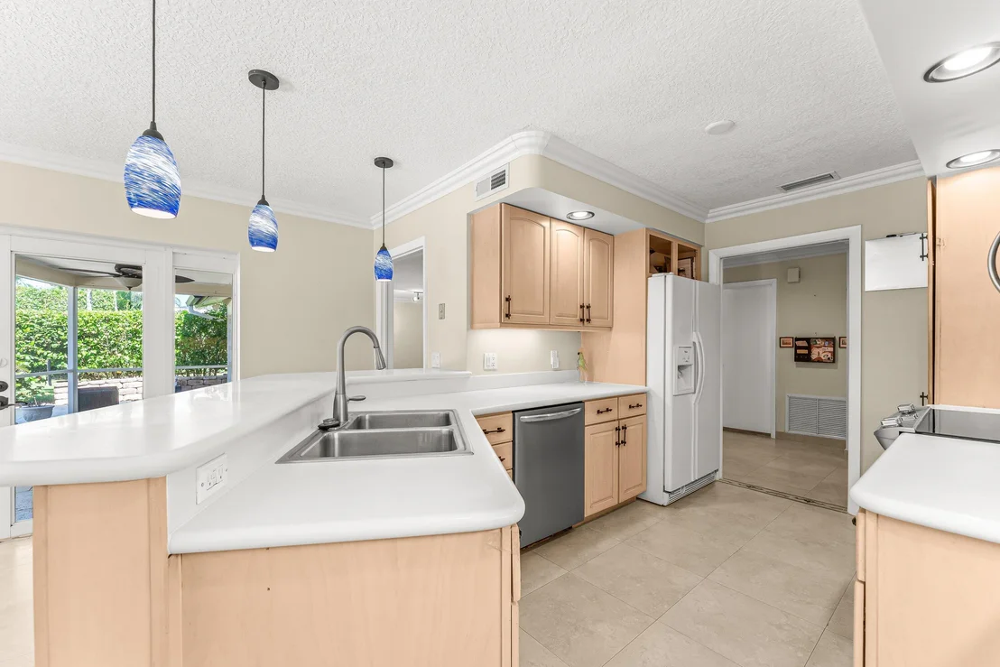 Photo of 2301 Banyan Road