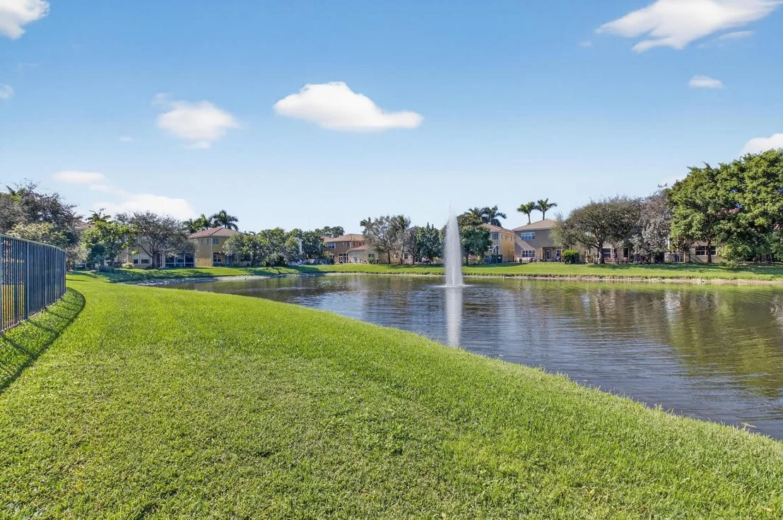 Photo of 4325 Key Lime Boulevard