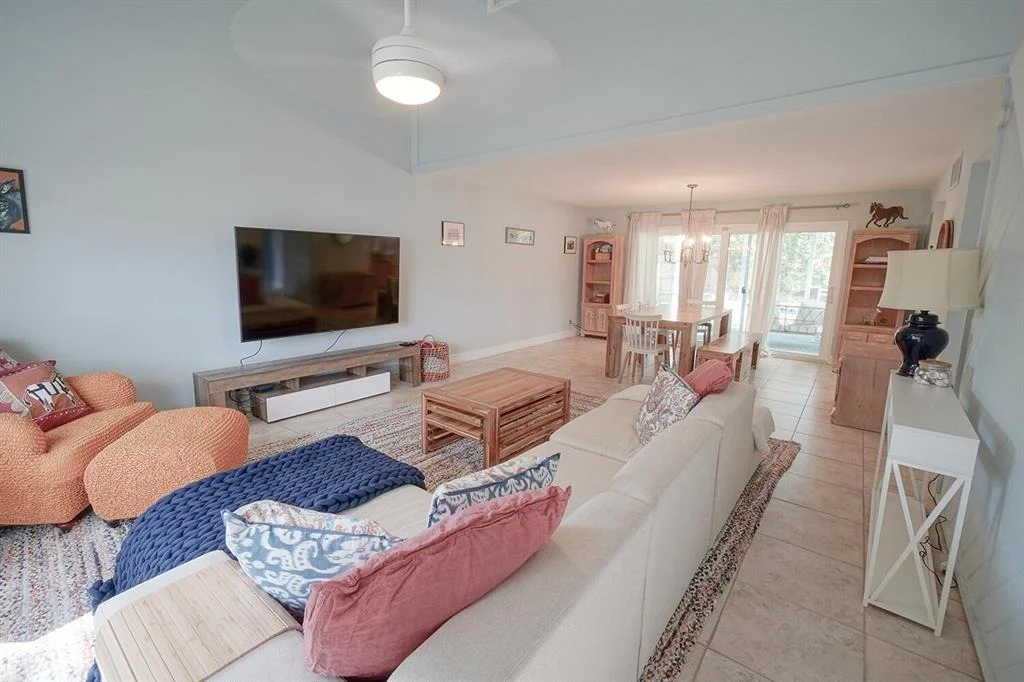Photo of 321 Beverly Drive