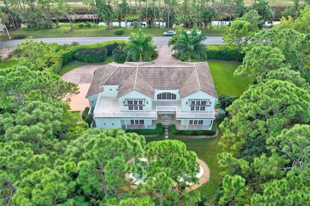 Photo of 3651 SE Tailwinds Road
