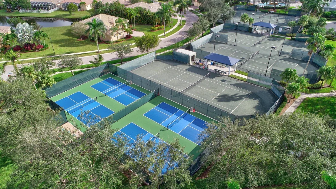 Photo of 2676 Clipper Circle
