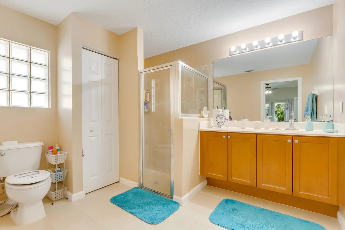 Photo of 5941 Azalea Circle