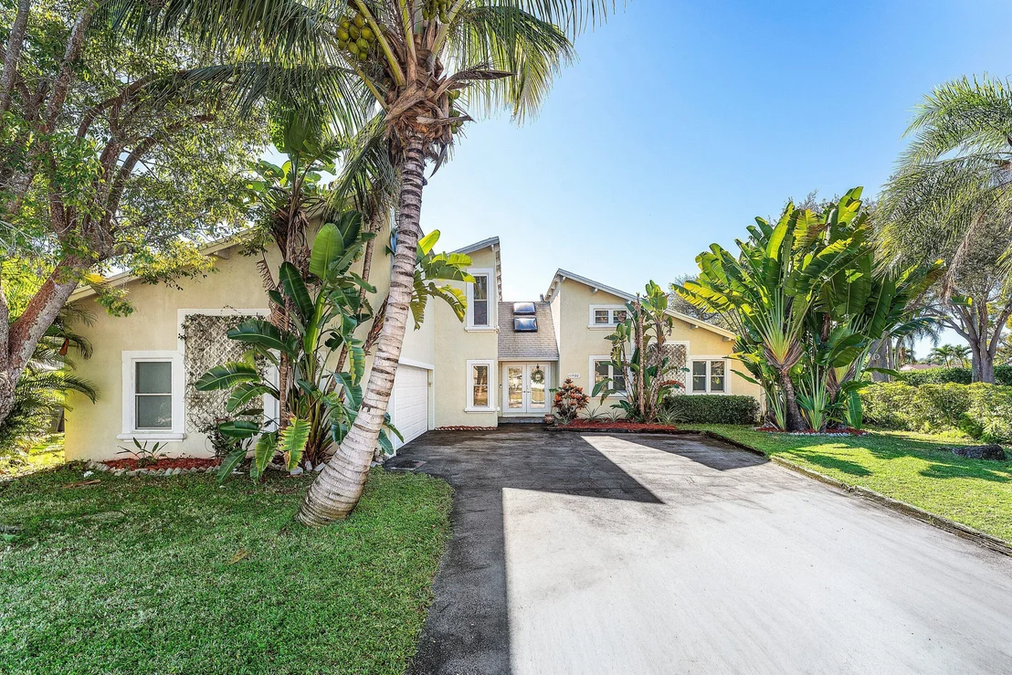 Photo of 11480 Chipmunk Drive