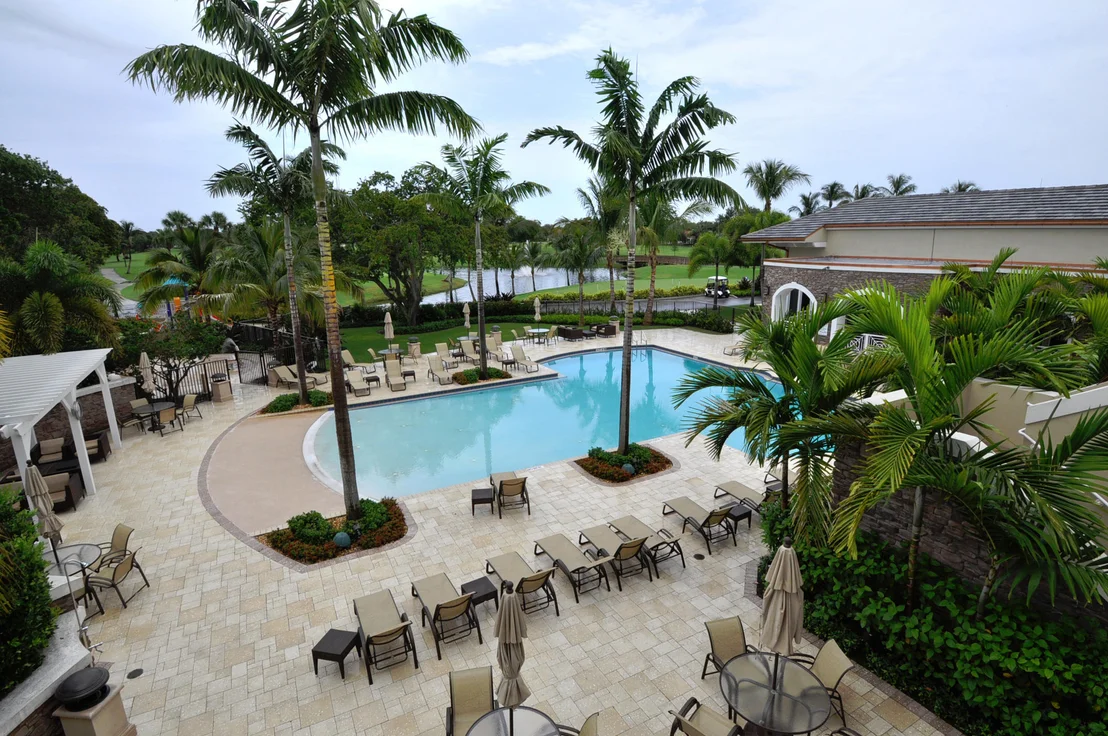 Photo of 4185 Live Oak Boulevard