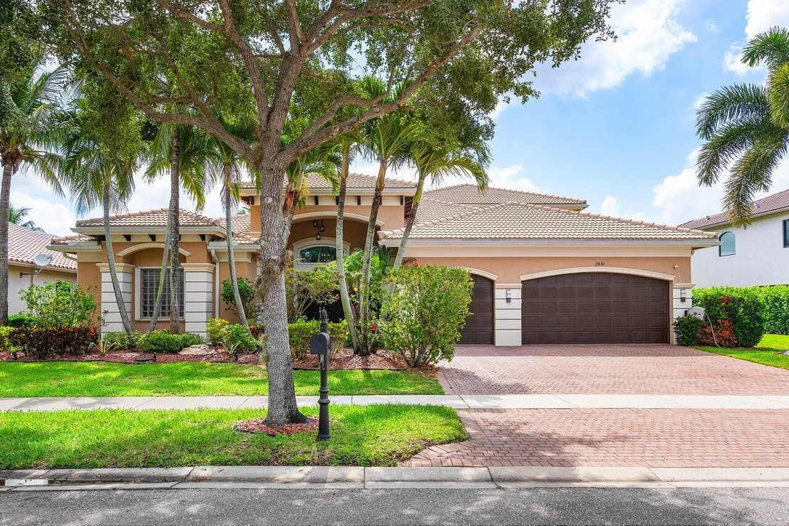 Photo of 11830 Windmill Lake Drive