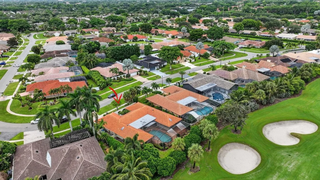 Photo of 5884 Pinebrook Drive