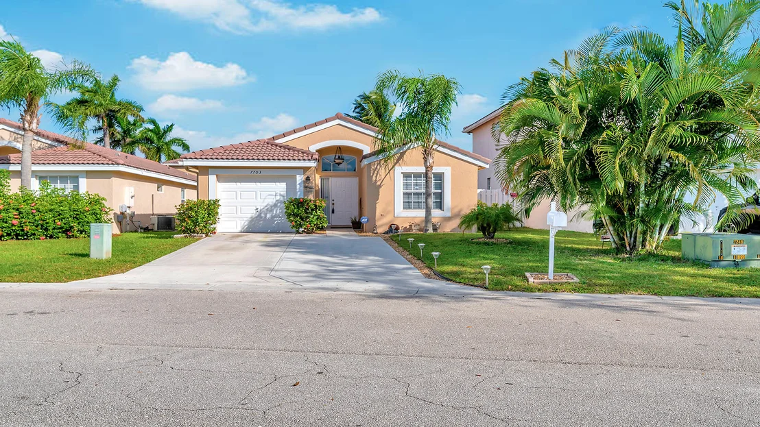 Photo of 7703 Springfield Lake Drive