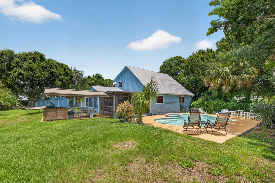 Photo of 5707 SPRUCE Drive