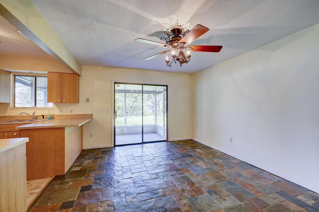 Photo of 6015 Spruce Drive