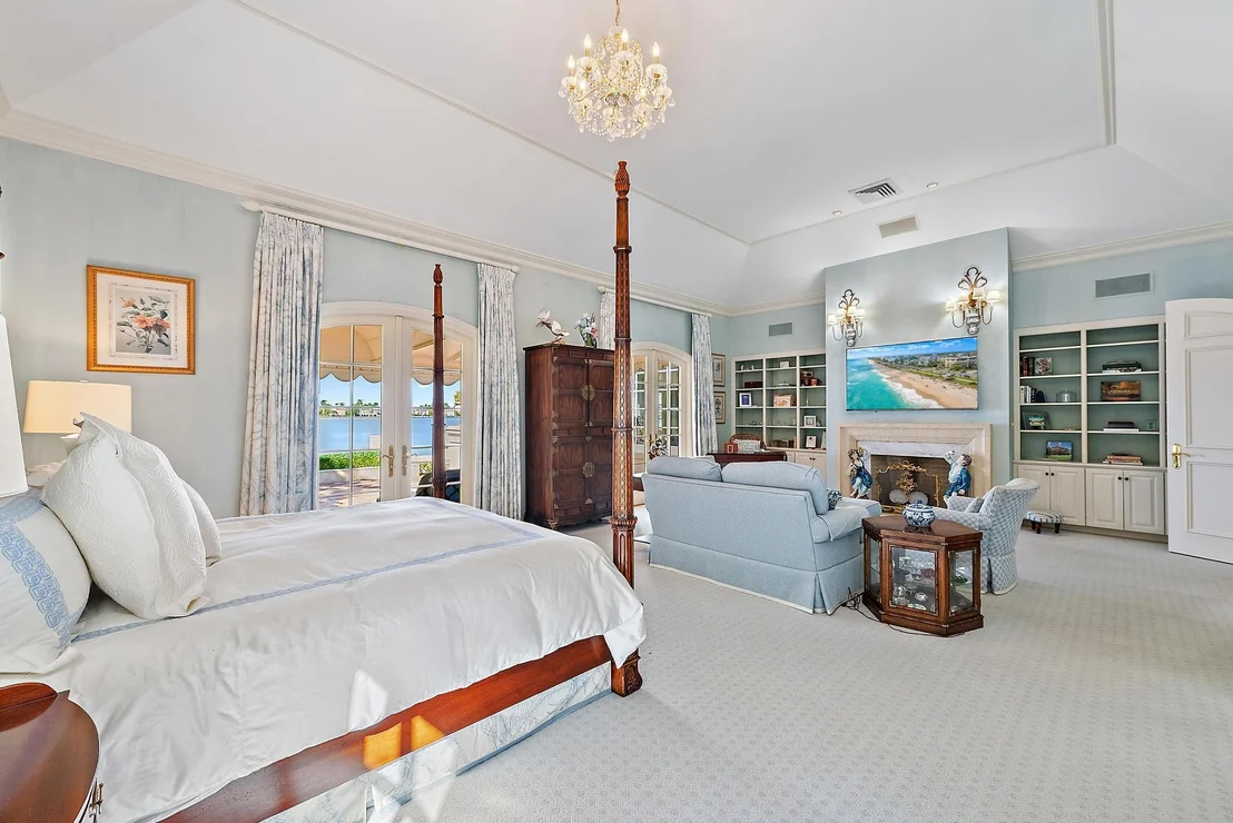 Photo of 751 Island Drive
