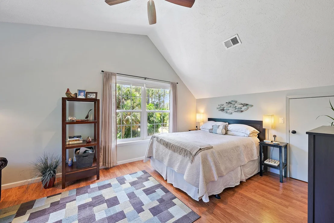 Photo of 15244 96th Street N