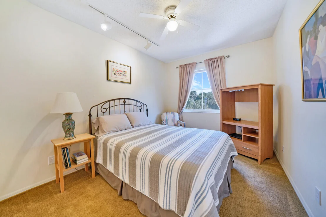 Photo of 4180 Manor Forest Trail