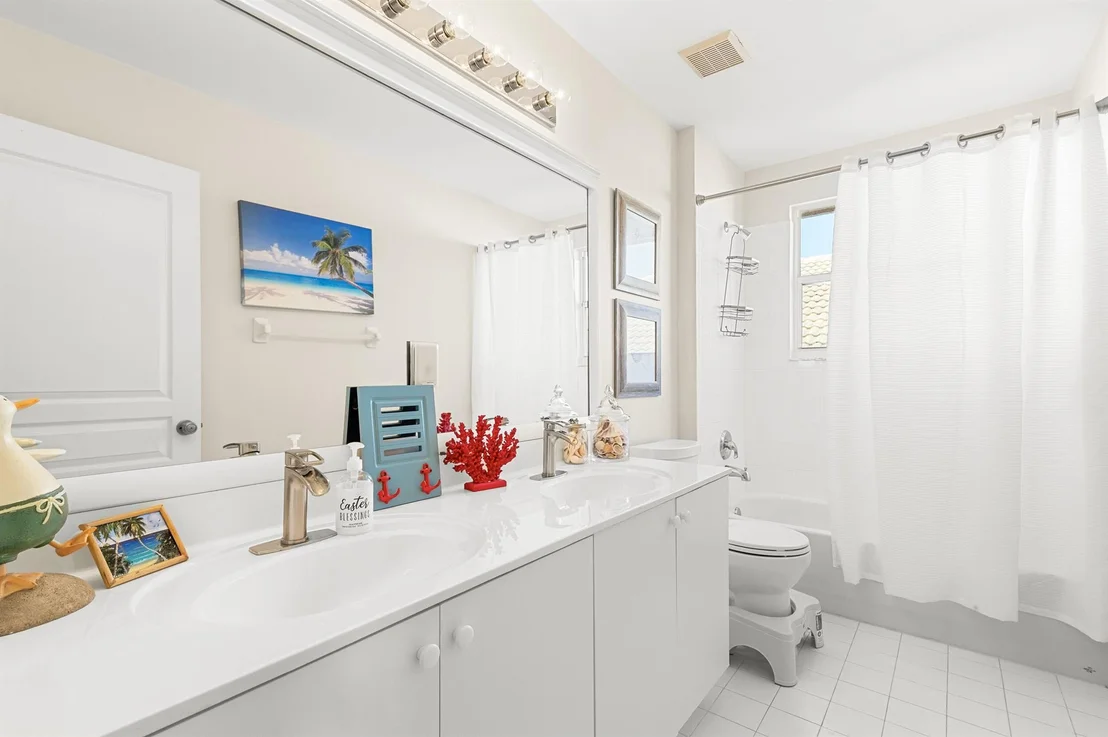 Photo of 5082 Starblaze Drive