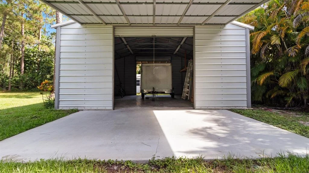 Photo of 12841 186th Street N