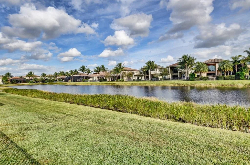 Photo of 16670 Gateway Bridge Drive