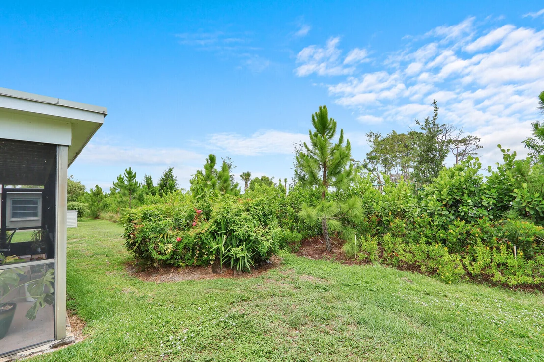 Photo of 7156 Pine Bluff Drive