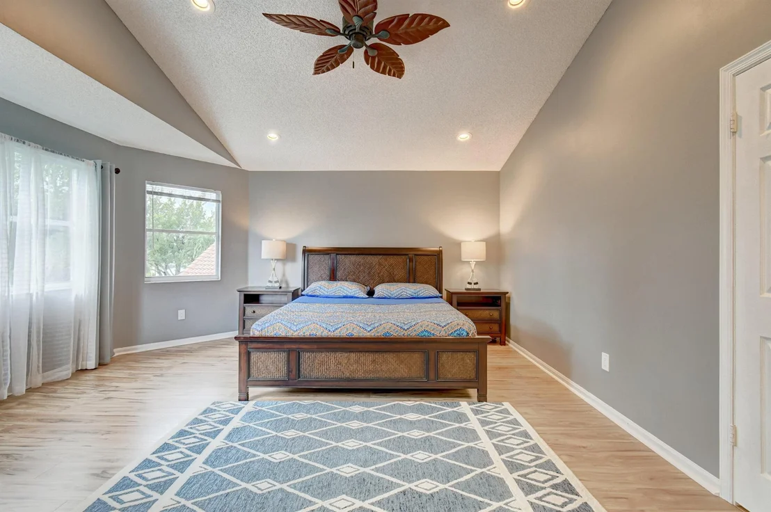 Photo of 7585 Thornlee Drive