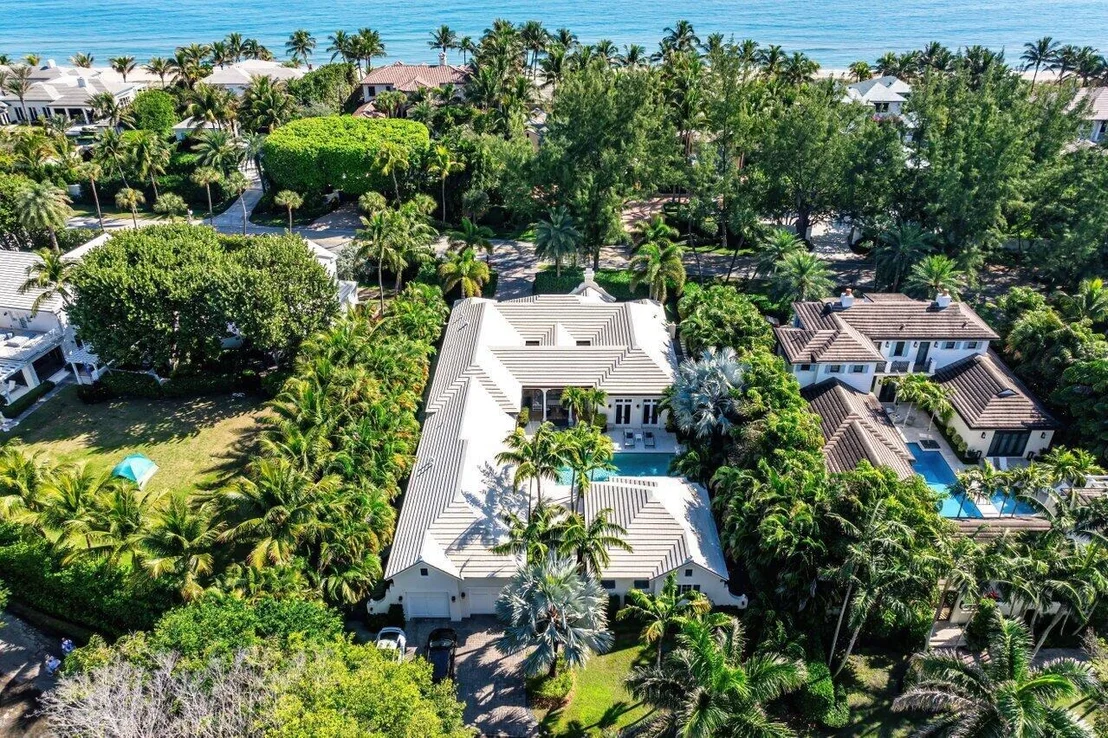 Photo of 3424 N Ocean Boulevard