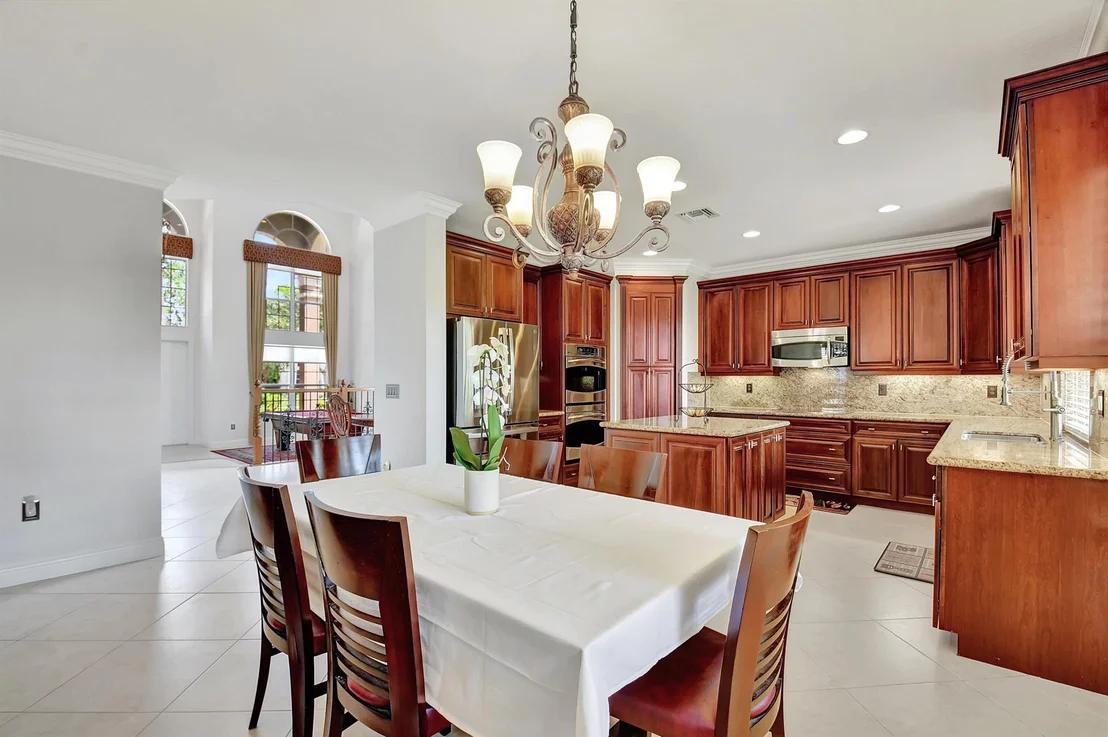 Photo of 10749 Castle Oak Drive
