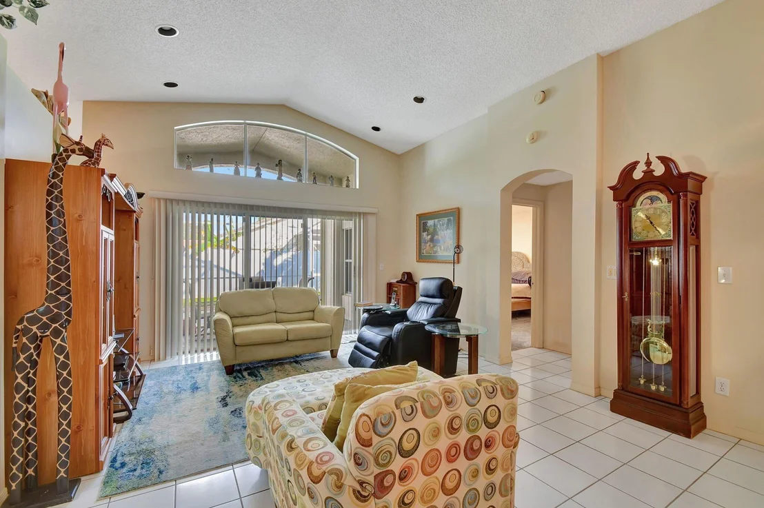 Photo of 7872 Manor Forest Lane