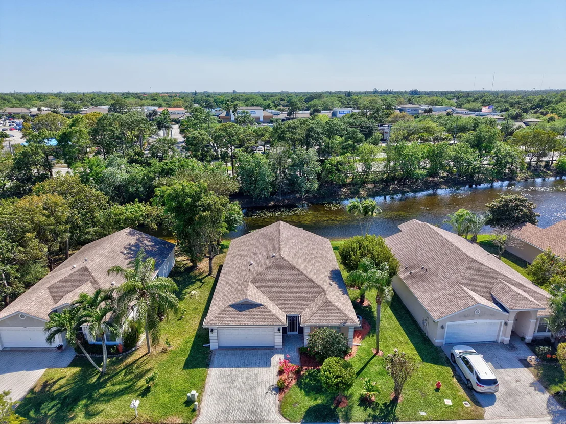 Photo of 1744 Sawgrass Circle
