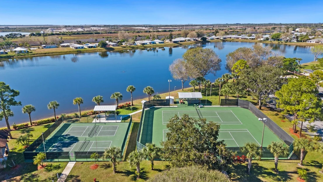 Photo of 6730 Gaviota