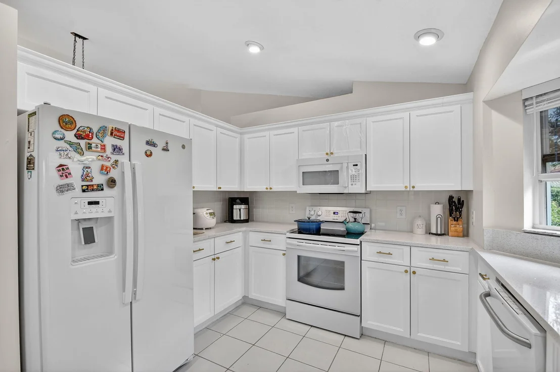 Photo of 2453 Stonegate Drive