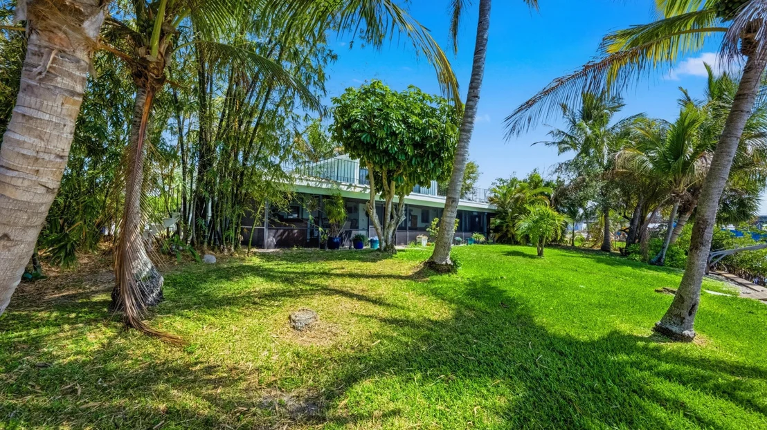 Photo of 1305 Peninsular Road