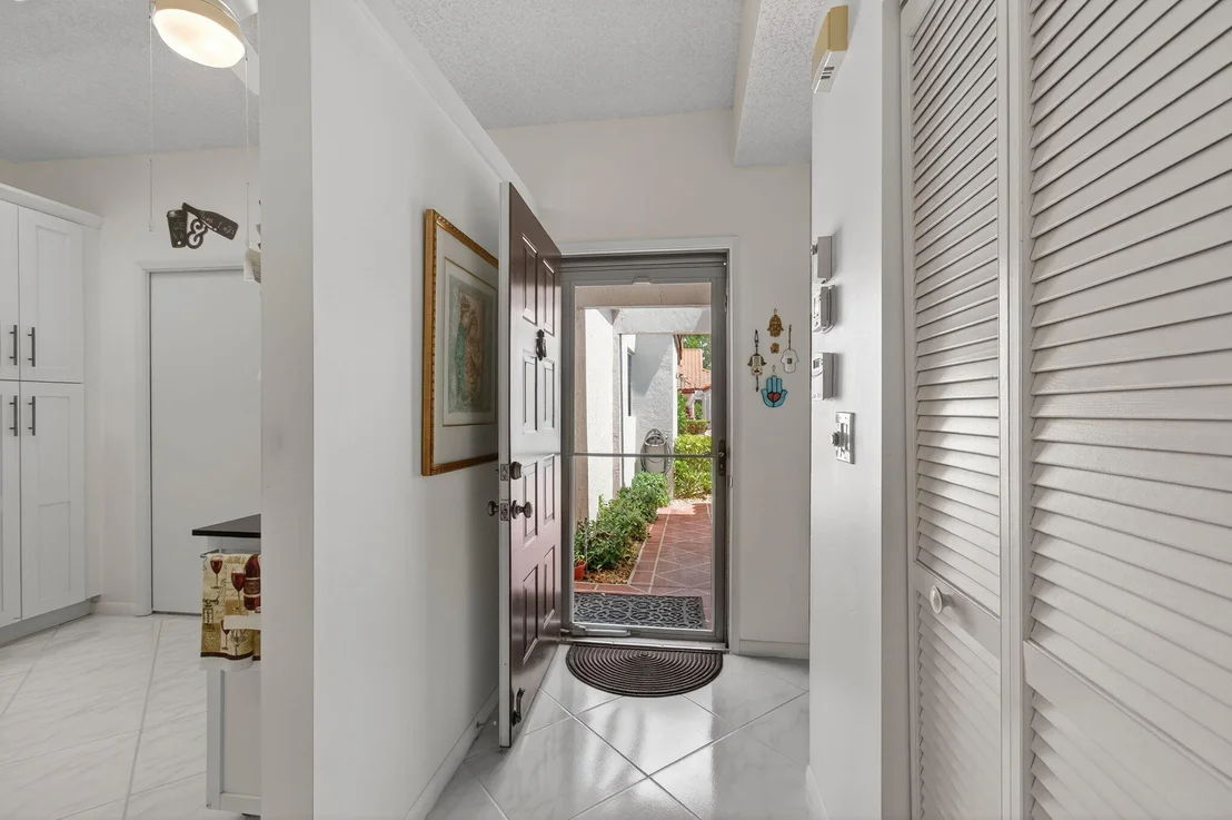 Photo of 6368 Mill Pointe Circle
