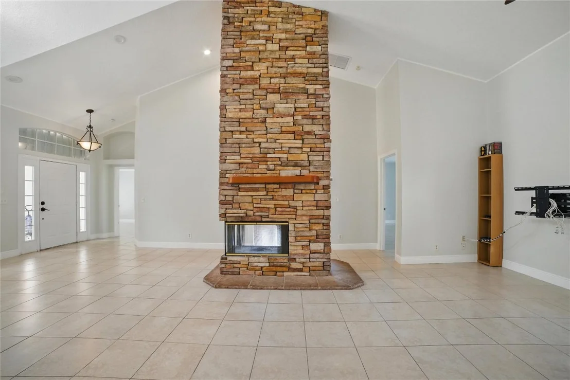 Photo of 13105 Raymond Drive