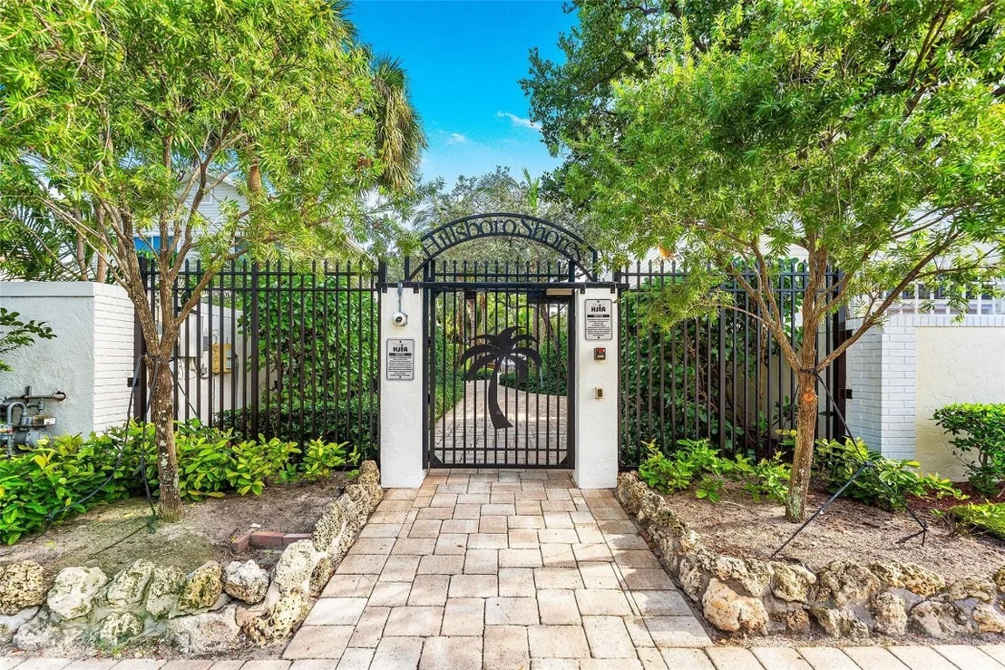 Photo of 3203 Dover Road