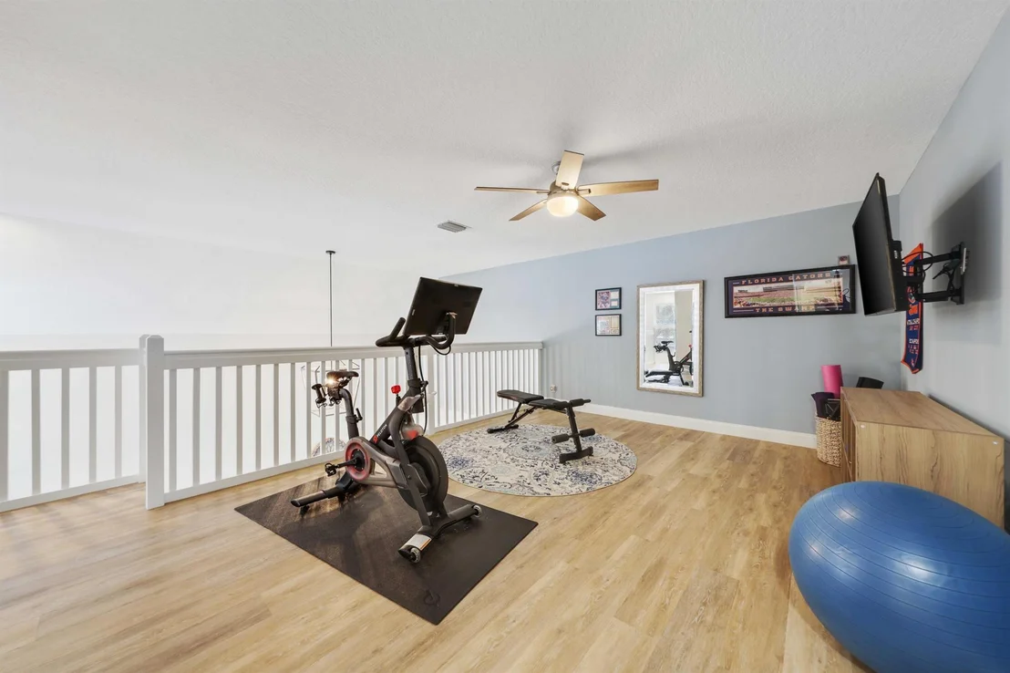 Photo of 560 Anchor Point