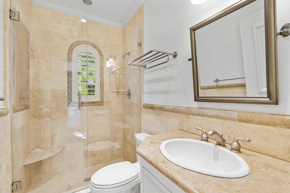 Photo of 224 Barton Avenue