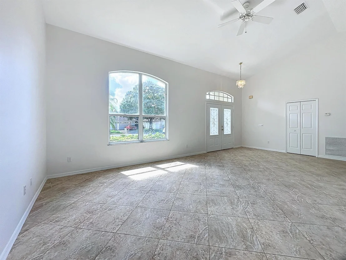Photo of 3940 8th Place