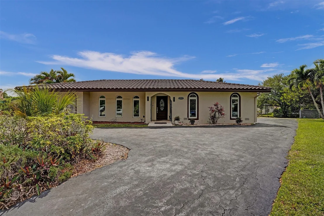 Photo of 2715 NW 86th Way