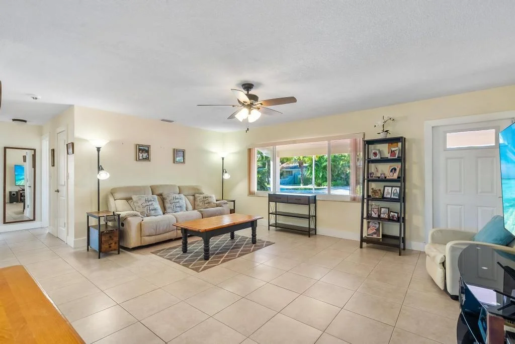 Photo of 16 SE 8th Terrace