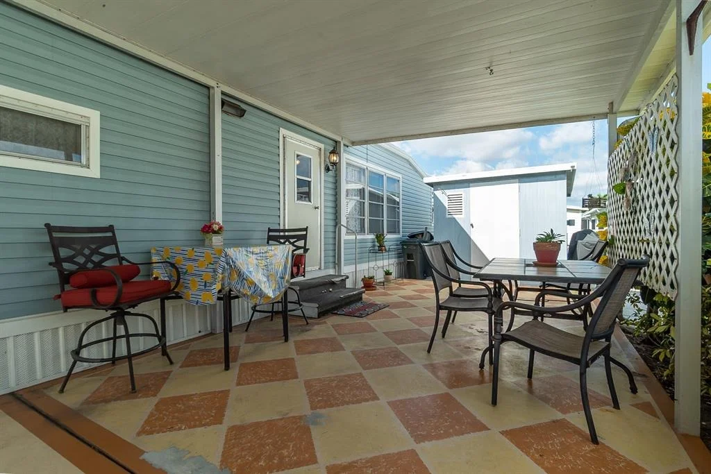 Photo of 7013 Esper Bay